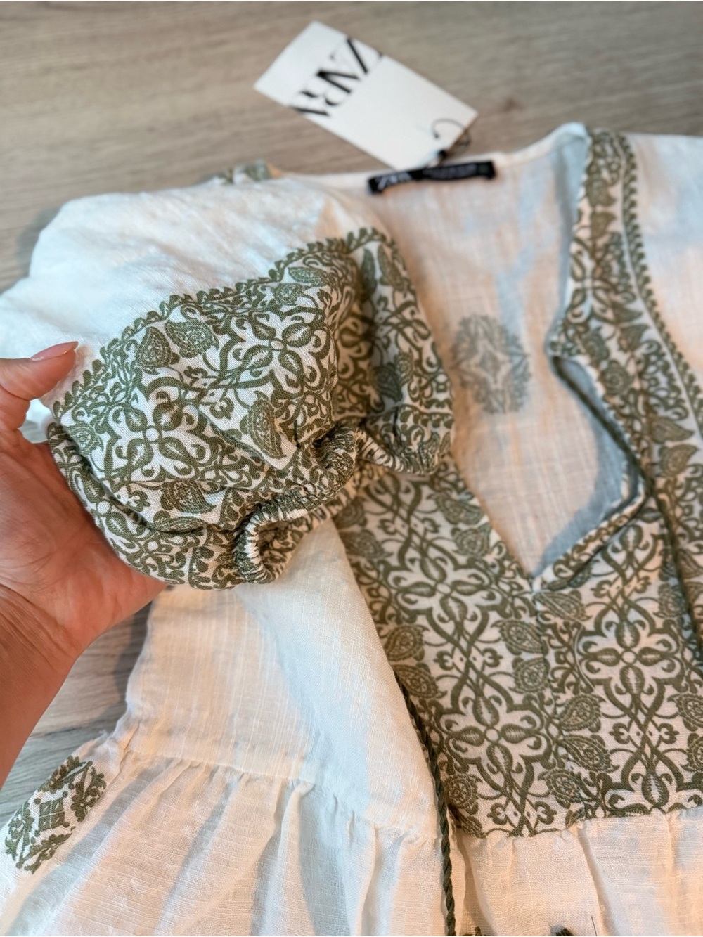 Zara set: Boho Cream Blouse and Shorts - Picture 9 of 12